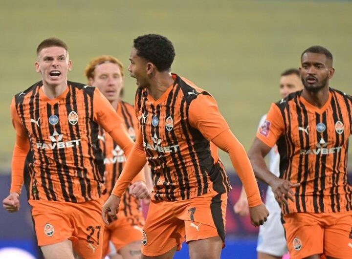 Новини спорту - Призи УПЛ у Шахтаря: клуб забрав дві головні нагороди туру