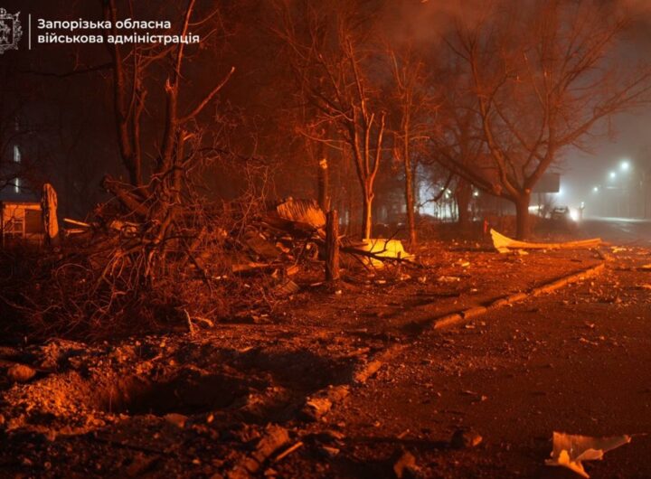 Новини України - РФ атакувала Запоріжжя, є загиблі і поранені - ОВА