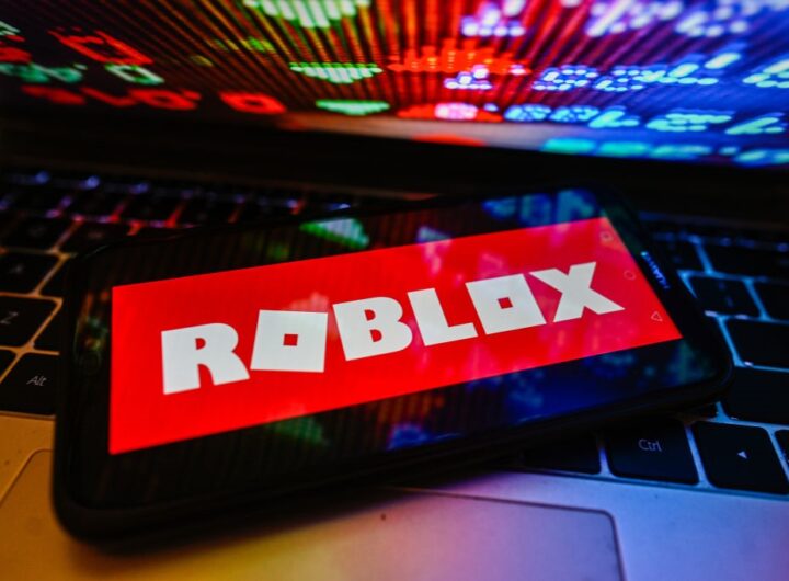 Новини бізнесу - Roblox заблокує дітям можливість спілкуватися з дорослими