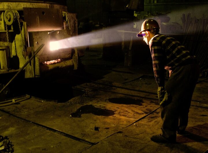 Новини світу - Росія вичерпала внутрішні ресурси для підтримки економіки - розвідка