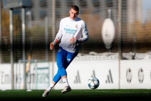 Новини спорту - Шанс для Луніна: українець зіграє замість Куртуа в матчі ЛЧ