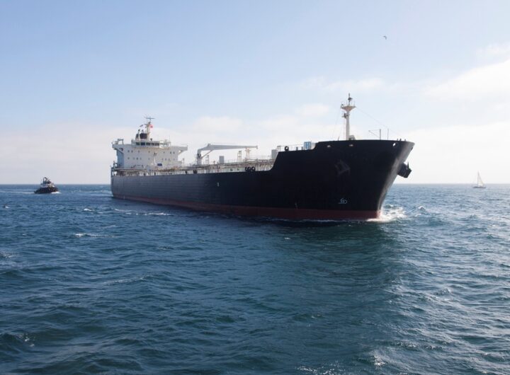 Новини бізнесу - Строки доставки російської нафти в Китай зросли через санкції - ЗМІ