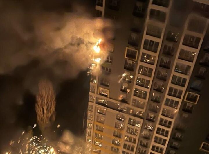 Новини Києва - У Києві влучання уламків у будинки, є поранені