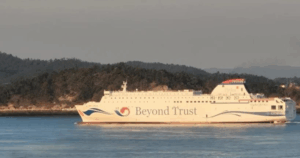 Новини світу - У Південній Кореї пором потрапив в аварію через неуважність члена екіпажу