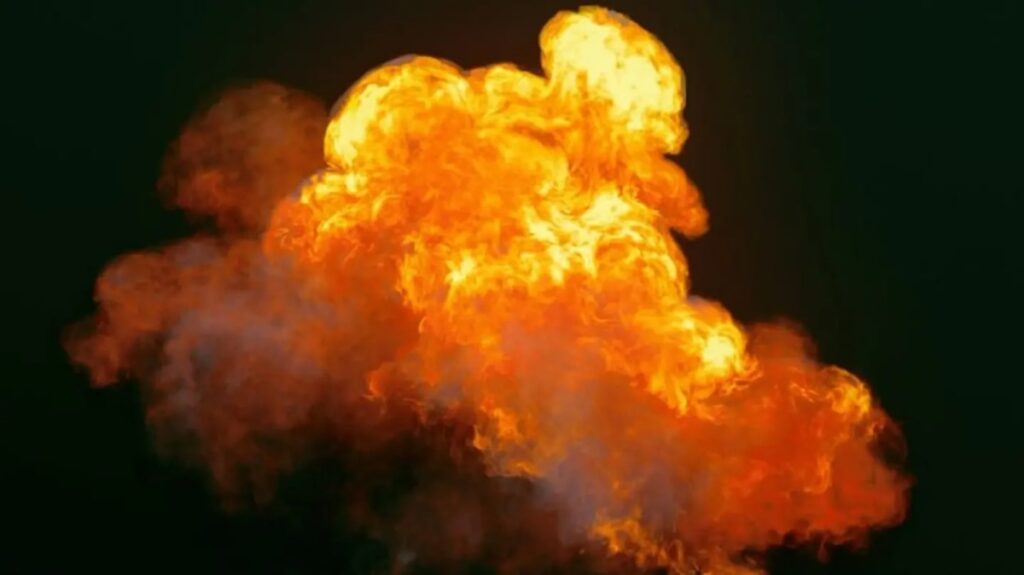 Новини світу - У Рязані і Тулі десятки вибухів, у Рильську пожежа