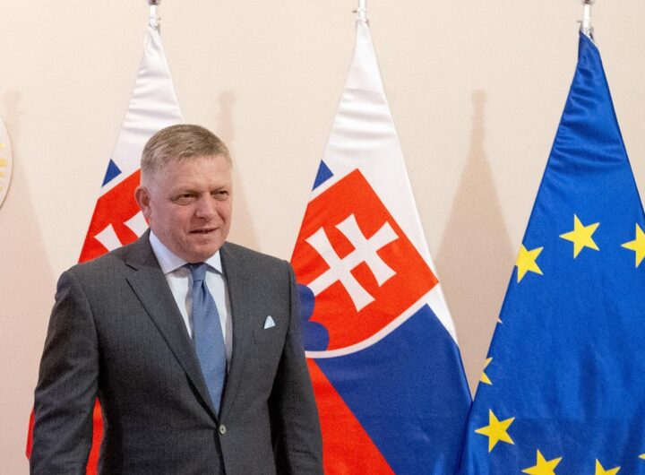 Новини України - У Словаччині школярі зірвали виступ Фіцо після його нападок на Україну