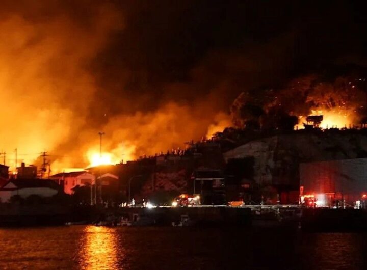 Новини світу - У Японії масштабна пожежа знищила цілий міський квартал