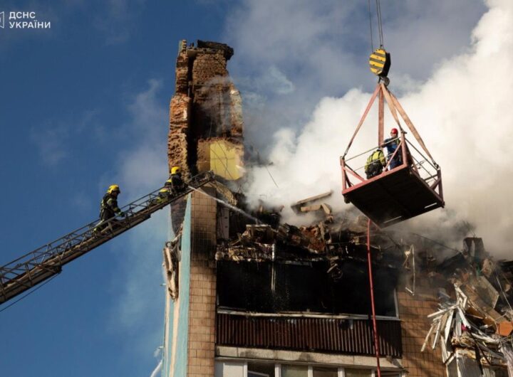 Новини України - Удар по Тернополю: невідома доля 22 людей