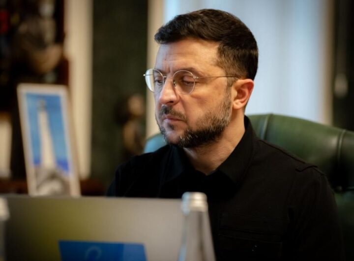 Новини України - Україна буде не одна на переговорах зі США - Зеленський