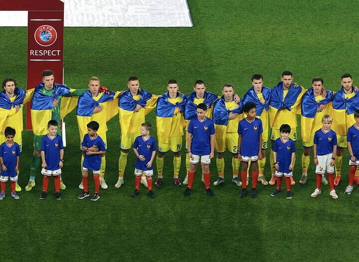 Новини спорту - Україна та Ісландія затвердили комплекти форми на майбутній матч