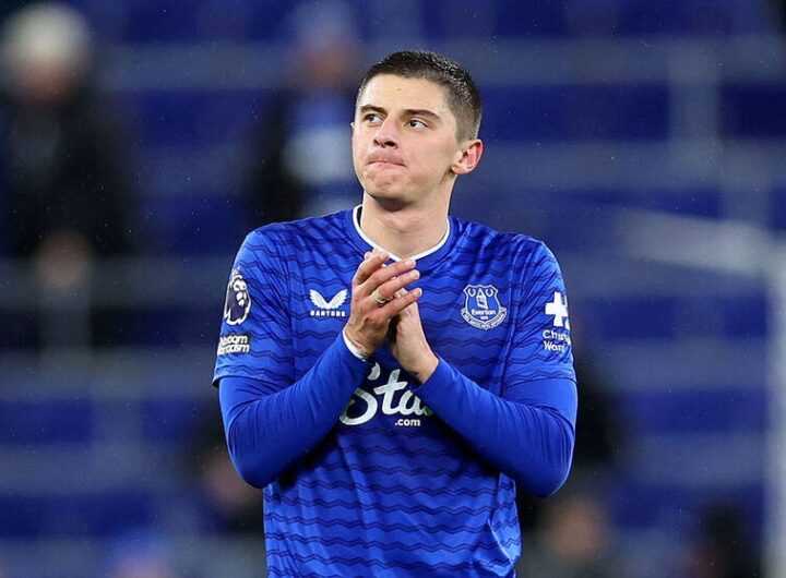 Новини спорту - Український захисник Евертона проявив себе навіть у поразці від Ньюкасла