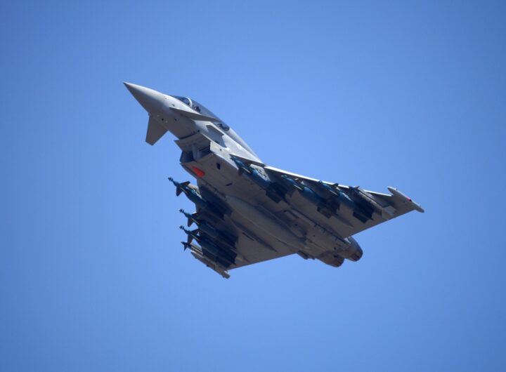 Новини світу - В Румунію під час атаки РФ залетів дрон, НАТО підіймало винищувачі