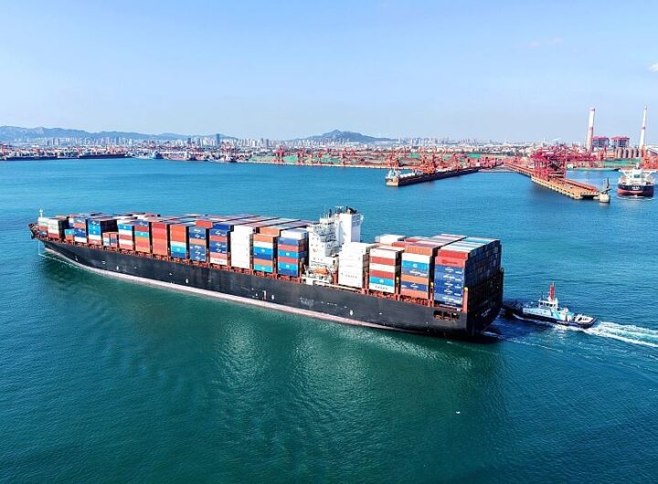 Новини України - Вплив санкцій: експорт з Китаю в РФ рекордно обвалився