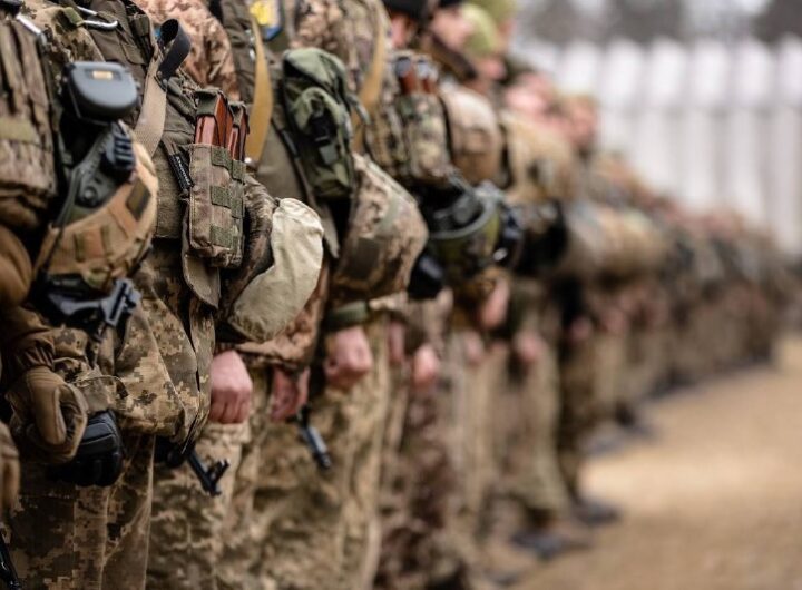 Новини України - Загинули військові і діти. Удар по шикуванню ЗСУ