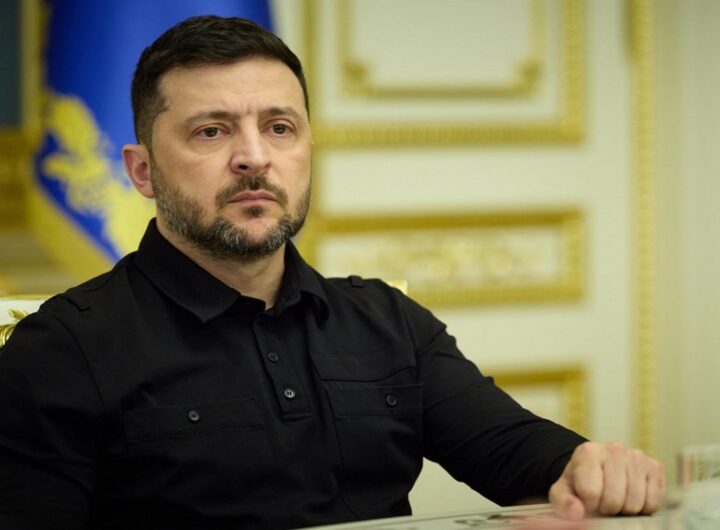 Новини України - Зеленський анонсував новий базовий контракт у ЗСУ