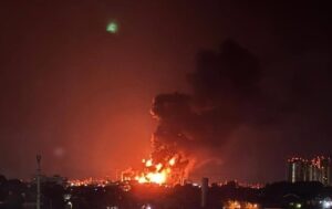 Новини світу - ЗСУ атакували Новокуйбишевський НПЗ в Росії