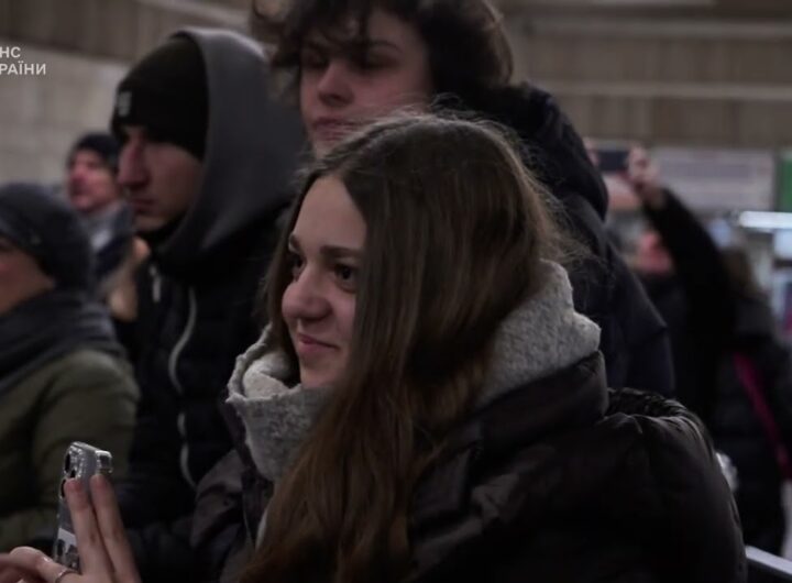 Музика, що єднає: Оркестр ДСНС привітав киян із прийдешнім Різдвом 🎄