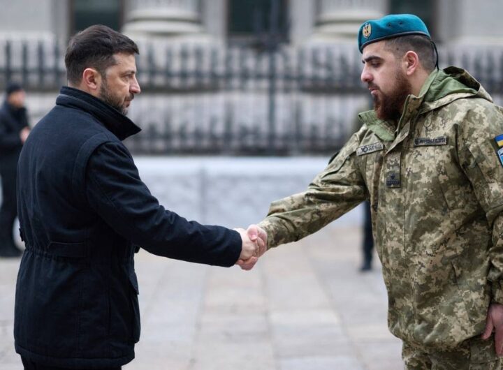 Володимир Зеленський привітав воїнів ракетних військ і артилерії з професійним днем