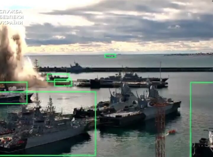 СБУ вразила підводний човен рф у Новоросійську