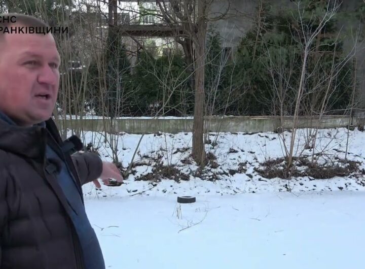 У Коломиї підлітки врятували чотирьох дітей, які провалилися під кригу