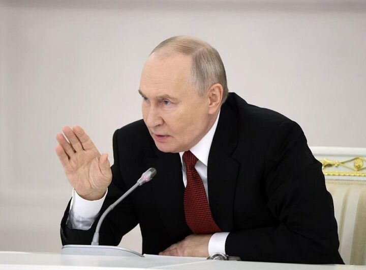 Новини світу - "Атака" на резиденцію Путіна: в РФ намалювали фейкову карту руху дронів