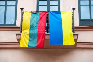 Новини світу - До України доправили теплову електростанцію з Литви