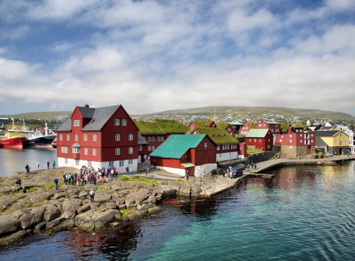 Новини світу - Фарерські острови заборонили заходити до портів риболовецьким суднам РФ