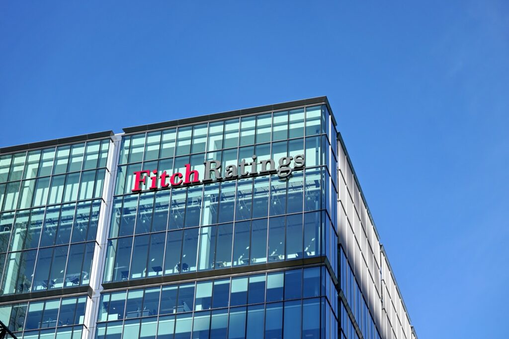 Новини бізнесу - Fitch підвищив кредитний рейтинг України