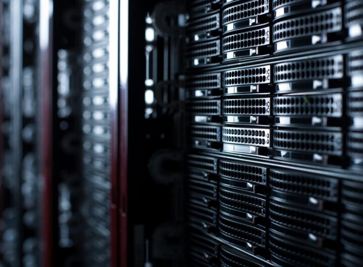 Новини бізнесу - Google вирішив вивезти з Росії всі свої сервери - ЗМІ