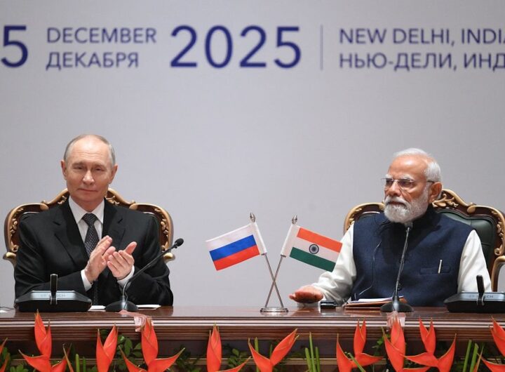 Новини бізнесу - Індійська рупія пробила історичний мінімум на тлі візиту Путіна