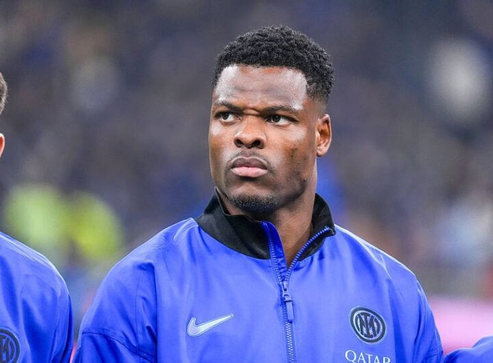 Новини спорту - Клуби АПЛ проявляють інтерес до Дензела Дюмфріса