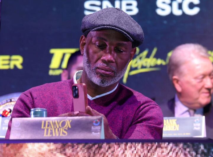 Новини спорту - Леннокс Льюїс відзначив значущість Усика для світового боксу