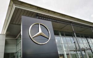 Новини бізнесу - Mercedes виплатить $150 млн через фальсифікацію даних про викиди в США