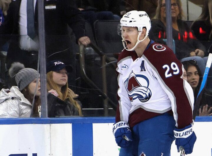 Новини спорту - Ніч в НХЛ: Айлендерс виривають перемогу