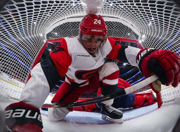 Новини спорту - НХЛ: Кароліна обіграла Вашингтон у серії булітів