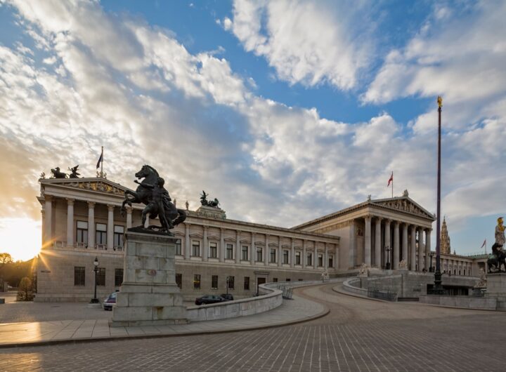 Новини світу - Парламент Австрії засудив порушення Росією прав людини на ТОТ