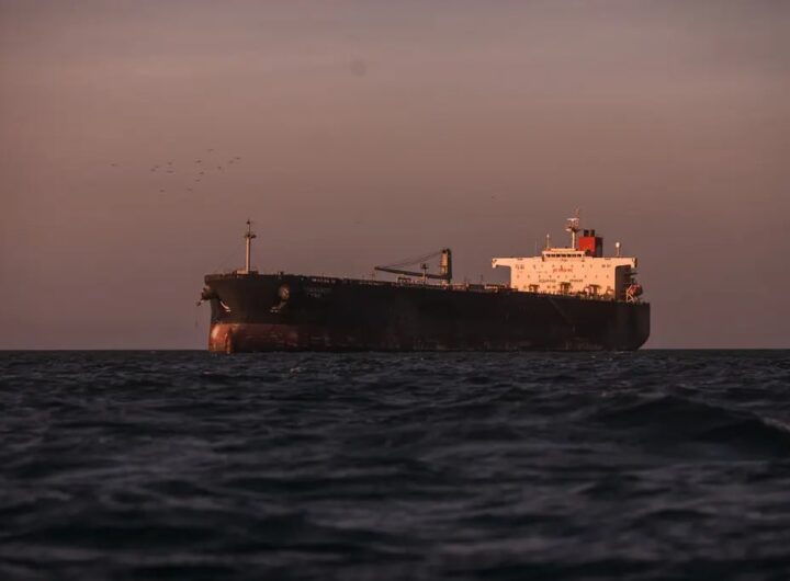 Новини світу - Погрози Трампа: Венесуела вивела в море військові кораблі