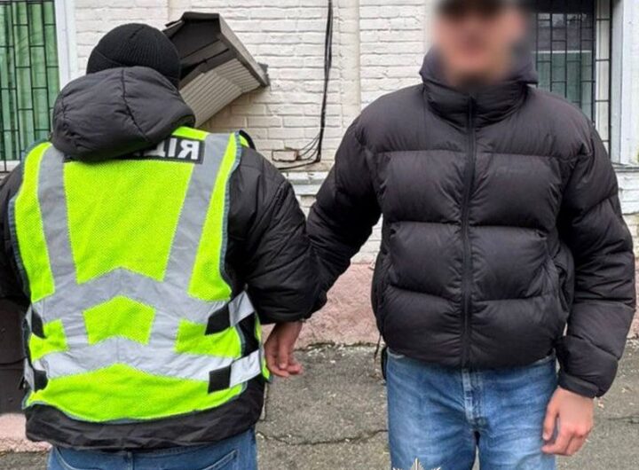 Новини Києва - Поліція затримала киянина, який розпилив сльозогінний газ у метро