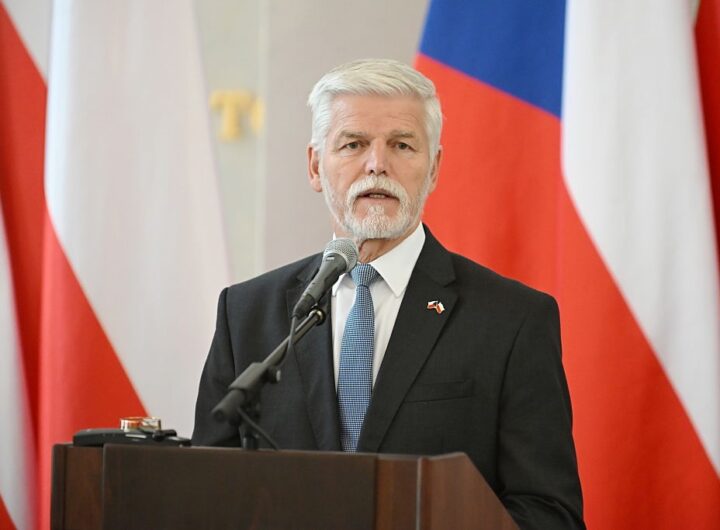 Новини політики - Президент Чехії пояснив, чим загрожує Заходу перемога Путіна