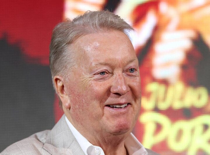 Новини спорту - Промоутер пояснив рішення Усика не битися з Вордлі