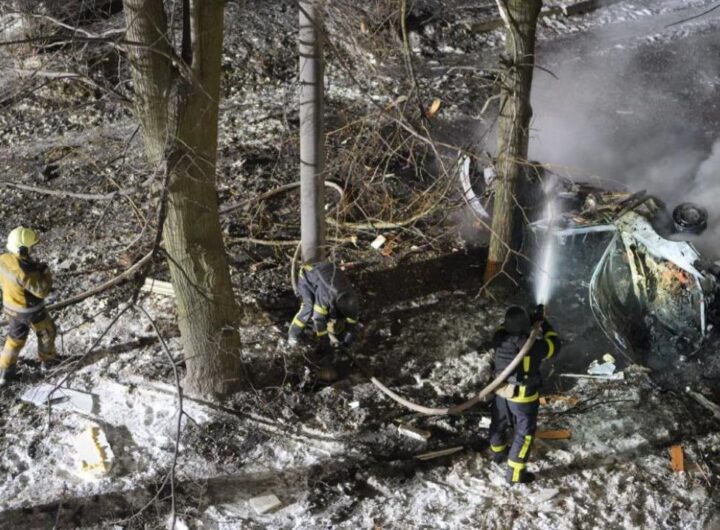 Новини України - РФ вдарила по Запоріжжю: пошкоджено багатоповерхівку