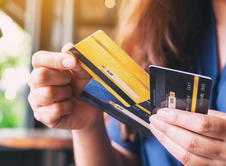 Новини бізнесу - Росіянам ускладнюють доступ до банків за кордоном