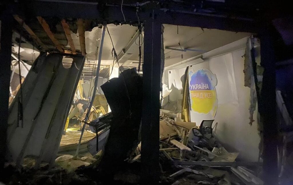 Новини України - Росіяни зруйнували центри надання адміністративних послуг у Кривому Розі