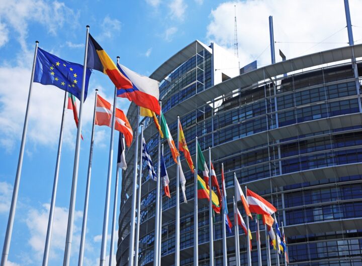 Новини України - Сім країн ЄС офіційно підтримали репараційний кредит Україні