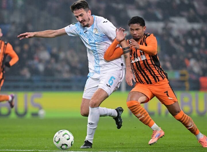 Новини спорту - Стало відомо, хто був найкращим у складах Динамо та Шахтаря в ЛК