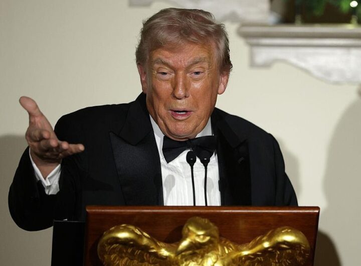 Новини світу - Трамп прокоментував обговорення "мирного плану" в Парижі