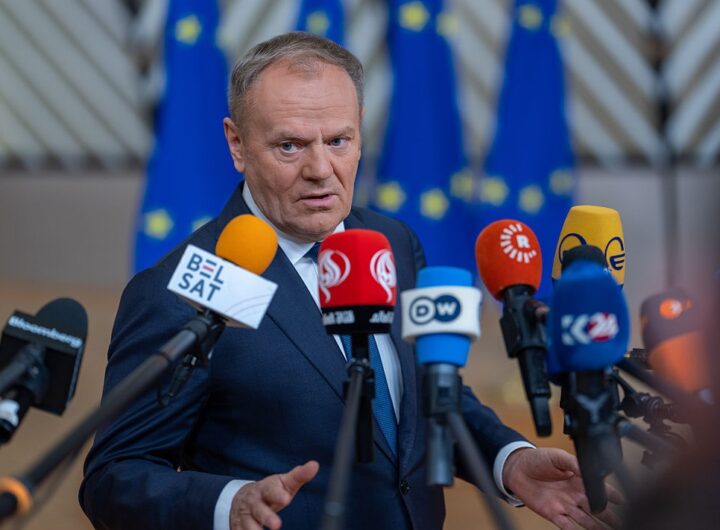 Новини світу - Туск застеріг Захід від "мирних умов" Путіна