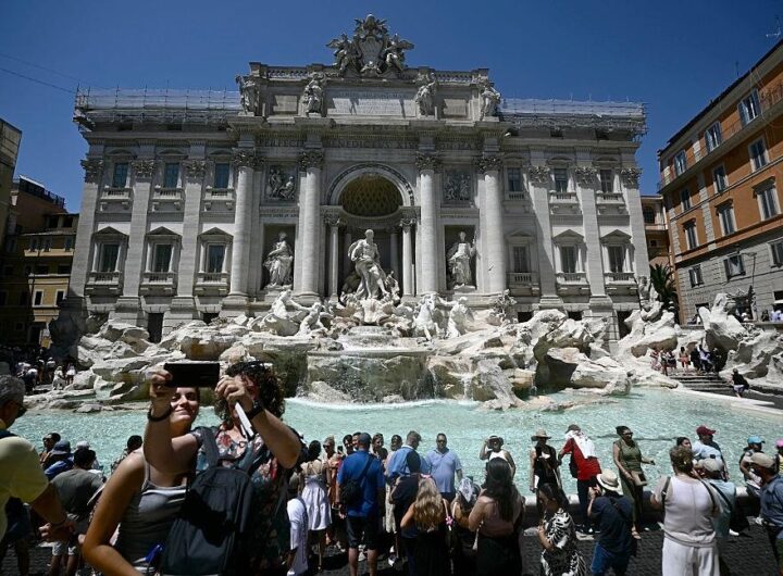 Новини світу - У Римі зроблять платним доступ до знаменитого фонтану