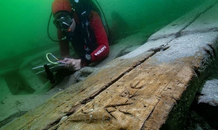 Технології - У Єгипті знайшли унікальний 35-метровий човен