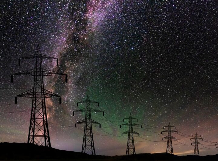 Новини України - Укренерго попередило про відключення на Різдво